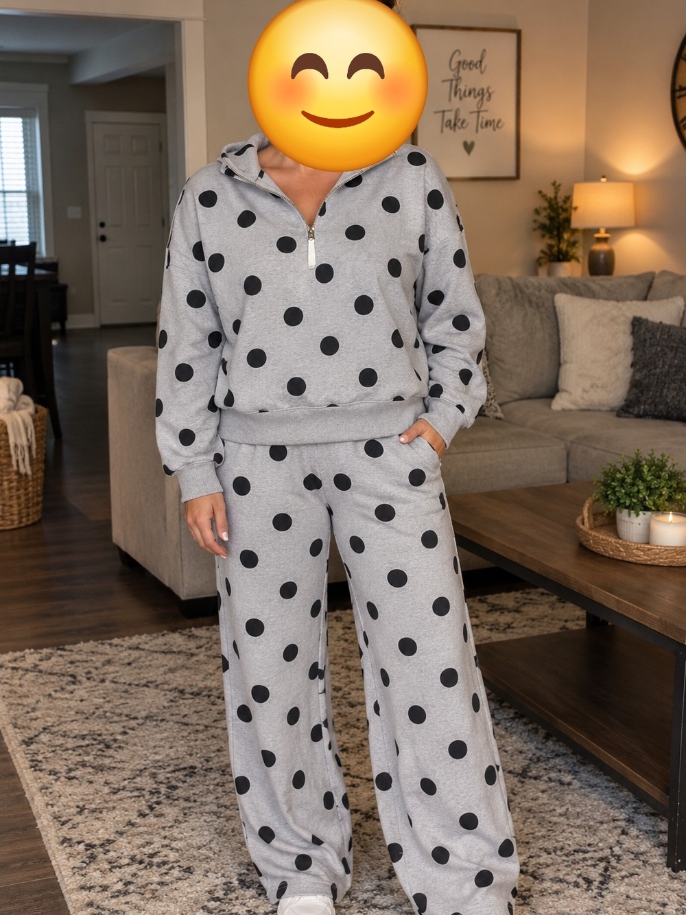 Brand New!  Complete 2-Piece Zenana Polka Dot Loungewear Set Size Medium